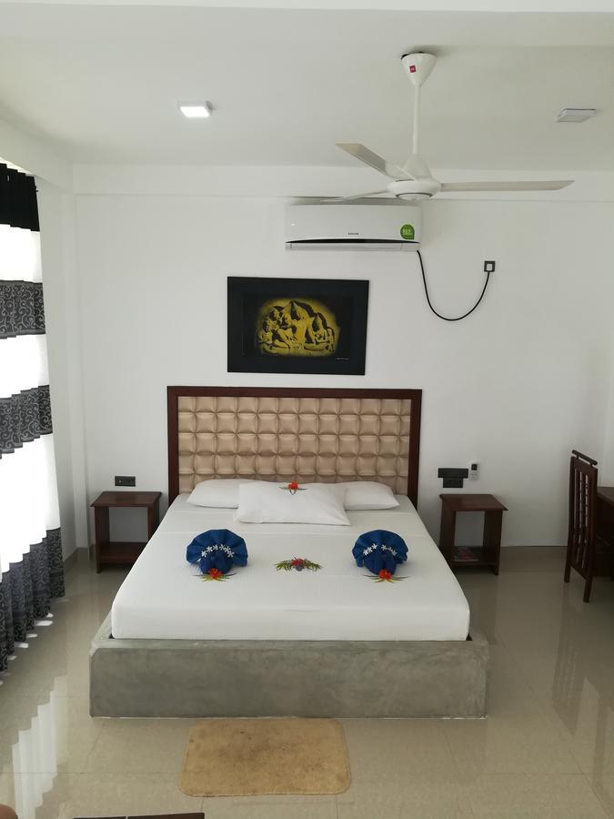 Margosa Lake Resort Anuradhapura Zewnętrze zdjęcie