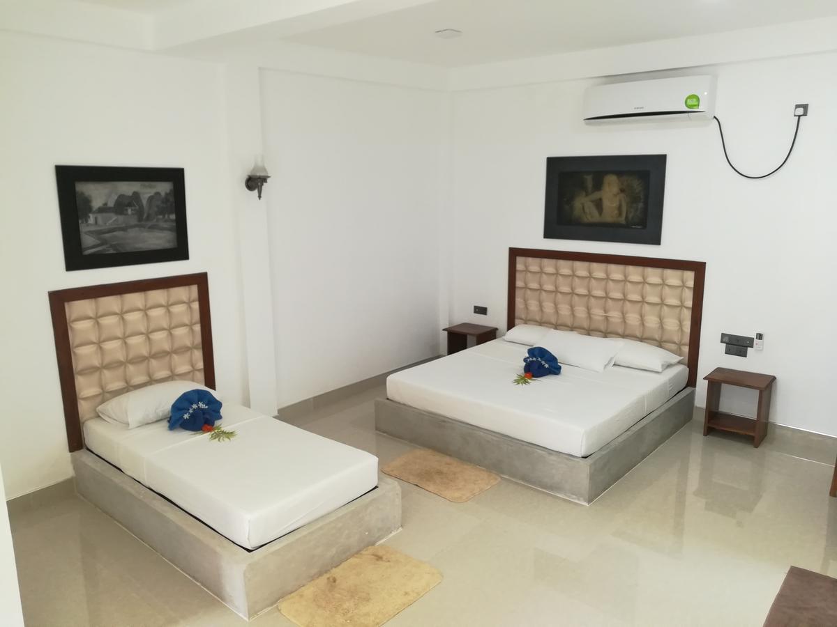 Margosa Lake Resort Anuradhapura Zewnętrze zdjęcie
