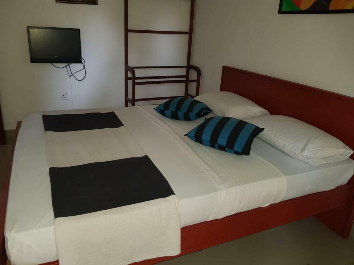 Margosa Lake Resort Anuradhapura Zewnętrze zdjęcie
